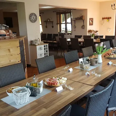 Pohoda Na Radosti Maison d'hôtes Pnovany